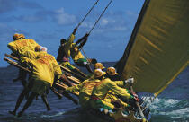 Régate de yoles à la Martinique. © Philip Plisson / Plisson La Trinité / AA01476 - Photo Galleries - Dinghy or small boat with centre-board