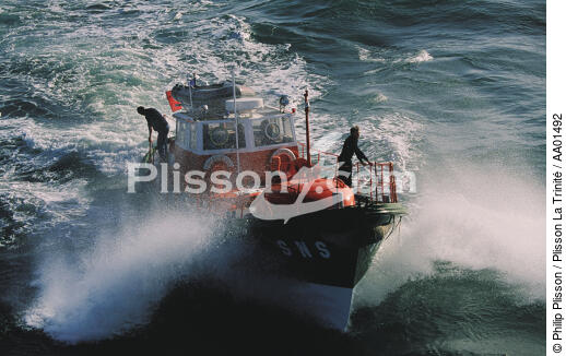 Canot de sauvetage, Le Conquet. - © Philip Plisson / Plisson La Trinité / AA01492 - Nos reportages photos - Sauvetage en mer