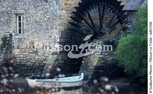 Moulin en rivière d'Etel. - © Guillaume Plisson / Plisson La Trinité / AA01536 - Photo Galleries - Mill