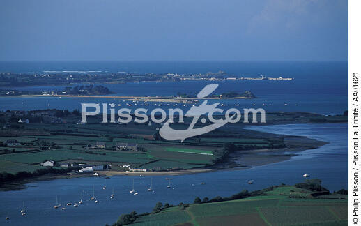 Vue aérienne de la rivière de Penzé. - © Philip Plisson / Plisson La Trinité / AA01621 - Nos reportages photos - Hydrologie