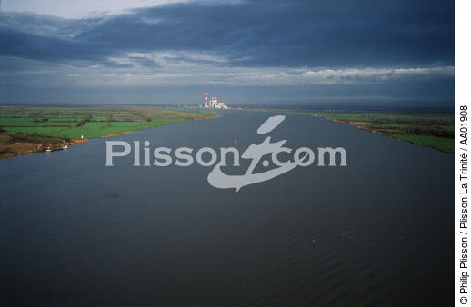 La Loire. - © Philip Plisson / Plisson La Trinité / AA01908 - Nos reportages photos - Hydrologie