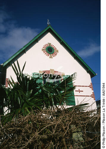 Une maison de la Trinité-sur-mer. - © Philip Plisson / Plisson La Trinité / AA01944 - Nos reportages photos - Détails