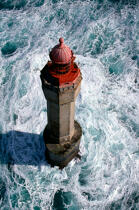Vue en plongée de La Jument. © Guillaume Plisson / Plisson La Trinité / AA02205 - Photo Galleries - Lighthouse [29]