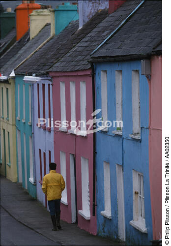 Village de Eyeries (Irlande). - © Philip Plisson / Plisson La Trinité / AA02350 - Nos reportages photos - Maison
