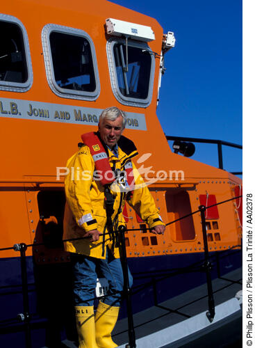 Portrait de Sean, patron du canot de sauvetage de Valencia Island. - © Philip Plisson / Plisson La Trinité / AA02378 - Photo Galleries - Lifeboat