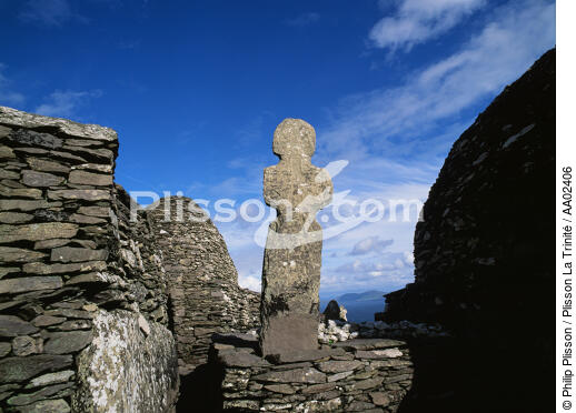Skellig Michael en Irlande. - © Philip Plisson / Plisson La Trinité / AA02406 - Nos reportages photos - Croix