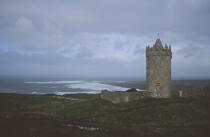 Tour à Doolin, au pied des Burren. © Philip Plisson / Plisson La Trinité / AA02432 - Photo Galleries - Ireland