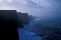 Les Cliffs of Moher (Irlande) © Philip Plisson / Plisson La Trinité / AA02434 - Photo Galleries - Ireland, the green island
