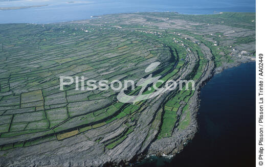 Inisheer, îles d'Aran. - © Philip Plisson / Plisson La Trinité / AA02449 - Nos reportages photos - Ile [Irl]