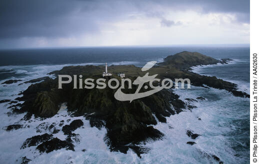 Phare d'inishtrahull. - © Philip Plisson / Plisson La Trinité / AA02630 - Nos reportages photos - Irlande, l'île verte