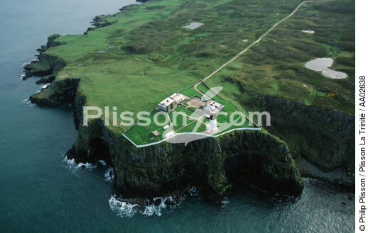 Phare de Rathlin. - © Philip Plisson / Plisson La Trinité / AA02638 - Nos reportages photos - Irlande, l'île verte