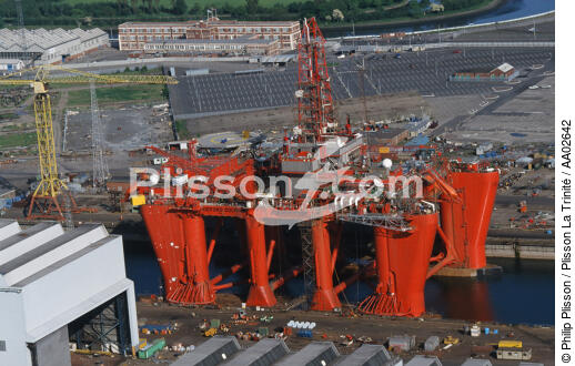 Chantier navale à Belfast. - © Philip Plisson / Plisson La Trinité / AA02642 - Nos reportages photos - Irlande, l'île verte