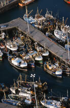 Bateaux de pêche. © Philip Plisson / Plisson La Trinité / AA02643 - Nos reportages photos - Pays étranger