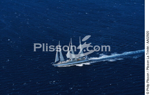 Le Ponant en pleine mer - © Philip Plisson / Plisson La Trinité / AA02920 - Photo Galleries - Ponant [The]
