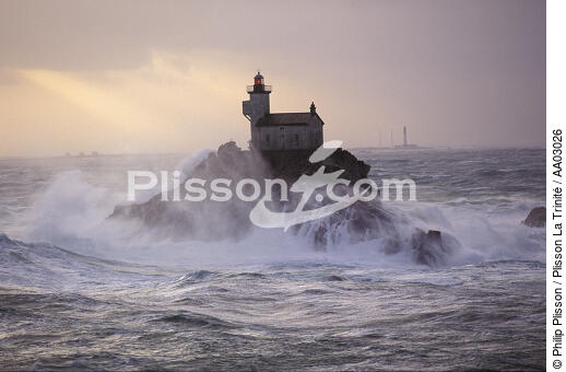 Tévennec dans le Raz de Sein - © Philip Plisson / Plisson La Trinité / AA03026 - Photo Galleries - Storm at sea