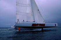 Code One © Philip Plisson / Plisson La Trinité / AA03084 - Nos reportages photos - Catamaran de course