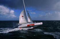 Code One voilure réduite © Philip Plisson / Plisson La Trinité / AA03107 - Photo Galleries - Ocean racing catamaran