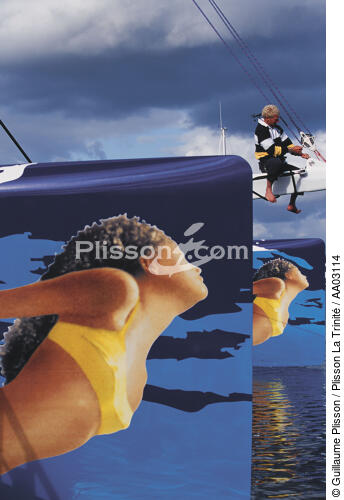 Gros plan des étraves du catamaran Club Med - © Guillaume Plisson / Plisson La Trinité / AA03114 - Photo Galleries - Bow