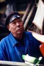 Artisant : fabricant de maquette de bateaux © Philip Plisson / Plisson La Trinité / AA03206 - Photo Galleries - Man