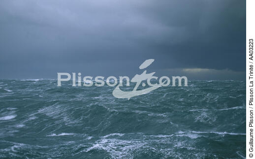 Mauvais temps en mer d'Iroise - © Guillaume Plisson / Plisson La Trinité / AA03223 - Photo Galleries - Iroise Sea [The]