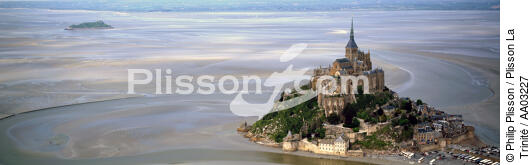 Le Mont Saint Michel - © Philip Plisson / Plisson La Trinité / AA03227 - Photo Galleries - Manche [The]