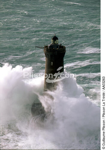 Le phare du Four - © Guillaume Plisson / Plisson La Trinité / AA03263 - Nos reportages photos - Mer d'Iroise