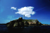 La tour radar du Stiff surveille le rail d'ouessant © Philip Plisson / Plisson La Trinité / AA03268 - Photo Galleries - Iroise Sea [The]