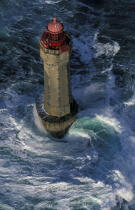 Le phare de la Jument © Guillaume Plisson / Plisson La Trinité / AA03279 - Nos reportages photos - Phare [29]