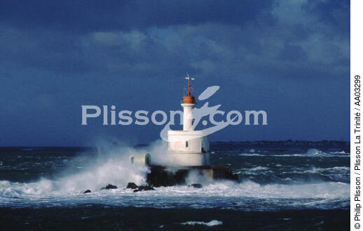 Le phare de la Teignouse - © Philip Plisson / Plisson La Trinité / AA03299 - Nos reportages photos - Site [56]