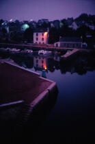Le Bono la nuit. © Philip Plisson / Plisson La Trinité / AA03385 - Nos reportages photos - Morbihan [Golfe du]