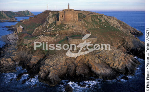 Phare des Sept Iles - © Philip Plisson / Plisson La Trinité / AA03771 - Photo Galleries - Lighthouse [22]
