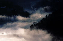 Bréhat sous la brume. © Philip Plisson / Plisson La Trinité / AA03632 - Nos reportages photos - Ile [22]