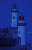 Harbor lights in Palais. © Philip Plisson / Plisson La Trinité / AA03850 - Photo Galleries - Lighthouse [56]