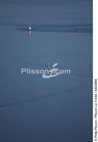 La Teignouse au coucher du soleil. - © Philip Plisson / Plisson La Trinité / AA03866 - Nos reportages photos - Phare [56]