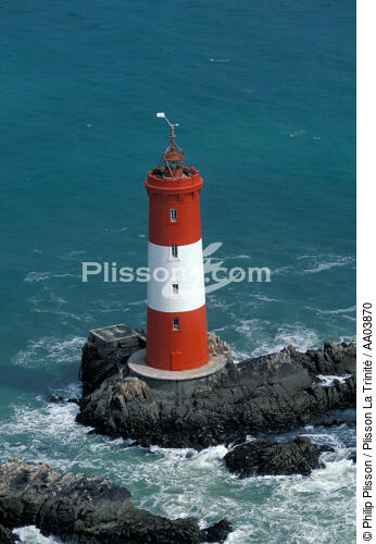Le phare des Cardinaux - © Philip Plisson / Plisson La Trinité / AA03870 - Nos reportages photos - Phare [56]