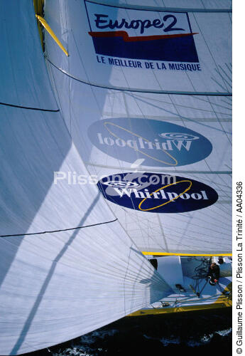 Catherine Chabaud sur Whirpool. - © Guillaume Plisson / Plisson La Trinité / AA04336 - Nos reportages photos - Monocoque de course