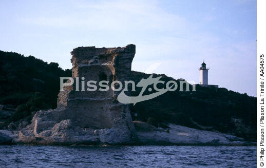 Le phare de Mortella. - © Philip Plisson / Plisson La Trinité / AA04575 - Photo Galleries - Lighthouse [Corsica]