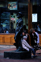 Statue de James Joyce, romancier. © Philip Plisson / Plisson La Trinité / AA04625 - Nos reportages photos - Pays étranger