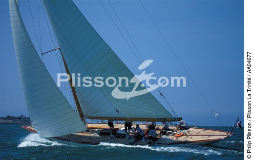 Le Vanity V et son équipage. - © Philip Plisson / Plisson La Trinité / AA04677 - Photo Galleries - Classic Yachting