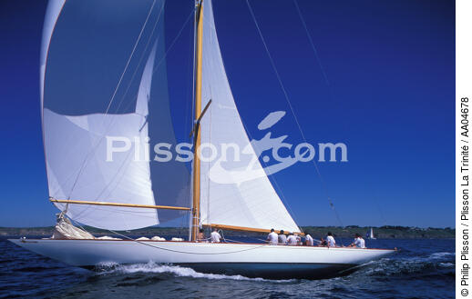 Le Vanity V. - © Philip Plisson / Plisson La Trinité / AA04678 - Photo Galleries - Classic Yachting