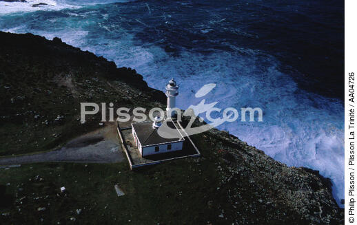 Phare sur le cap Touriñan en Espagne. - © Philip Plisson / Plisson La Trinité / AA04726 - Photo Galleries - Lighthouse [Galicia]