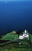 En Irlande, le phare de Black Head. © Philip Plisson / Plisson La Trinité / AA04822 - Photo Galleries - Cliff