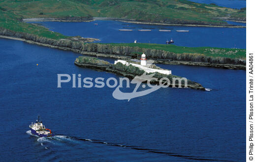 Rotten Island dans le Donegal. - © Philip Plisson / Plisson La Trinité / AA04861 - Photo Galleries - Ireland, the green island