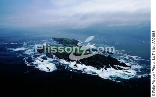L'ile d'Inishtrahull à l'extrème nord de l'Irlande. - © Philip Plisson / Plisson La Trinité / AA04866 - Photo Galleries - Irish Lighthouses