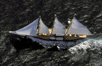 Shenandoah. © Guillaume Plisson / Plisson La Trinité / AA04917 - Photo Galleries - Three-masted schooner