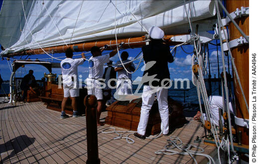 L'équipage de la voilure. - © Philip Plisson / Plisson La Trinité / AA04946 - Photo Galleries - Three-masted schooner