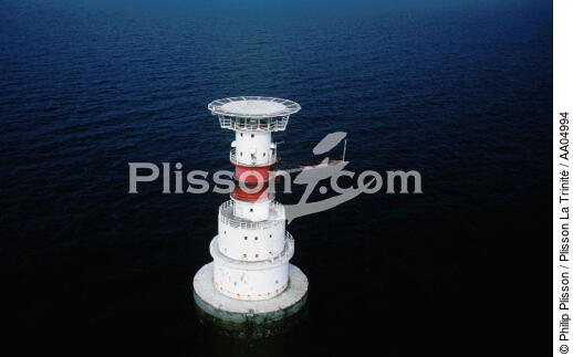 Le phare irlandais de Kish. - © Philip Plisson / Plisson La Trinité / AA04994 - Nos reportages photos - Irlande, l'île verte
