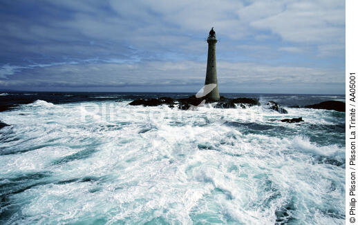Rough seas in front of Skerryvore. - © Philip Plisson / Plisson La Trinité / AA05001 - Photo Galleries - Lighthouse [Scot]