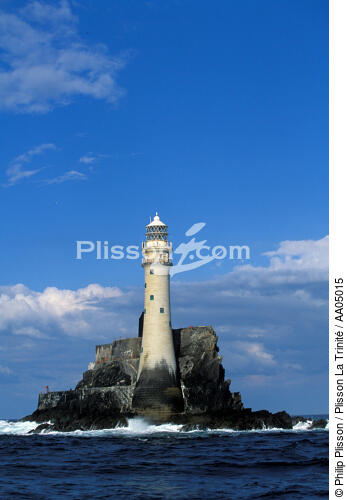 Le Fastnet - © Philip Plisson / Plisson La Trinité / AA05015 - Photo Galleries - Fastnet [lighthouse]