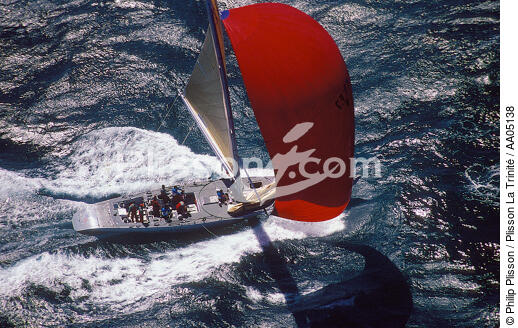 French Kiss in the Bay of Freemantle in 1986. - © Philip Plisson / Plisson La Trinité / AA05138 - Photo Galleries - America's Cup